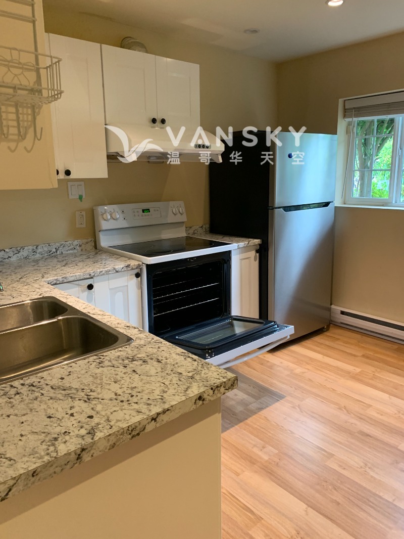 260501163655_Downstair kitchen.jpg
